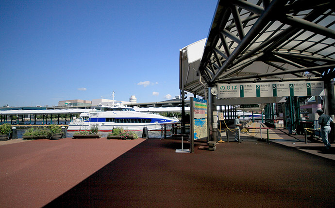 博多ふ頭旅客ターミナル
